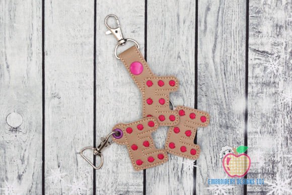 LETTERS E ITH KeyFob Snaptab: A Strategic Tool for Creative and Practical Applications